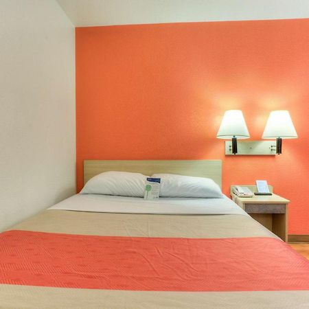Motel 6-Tigard, Or - Portland South - Lake Oswego المظهر الخارجي الصورة