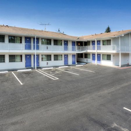Motel 6-Tigard, Or - Portland South - Lake Oswego المظهر الخارجي الصورة