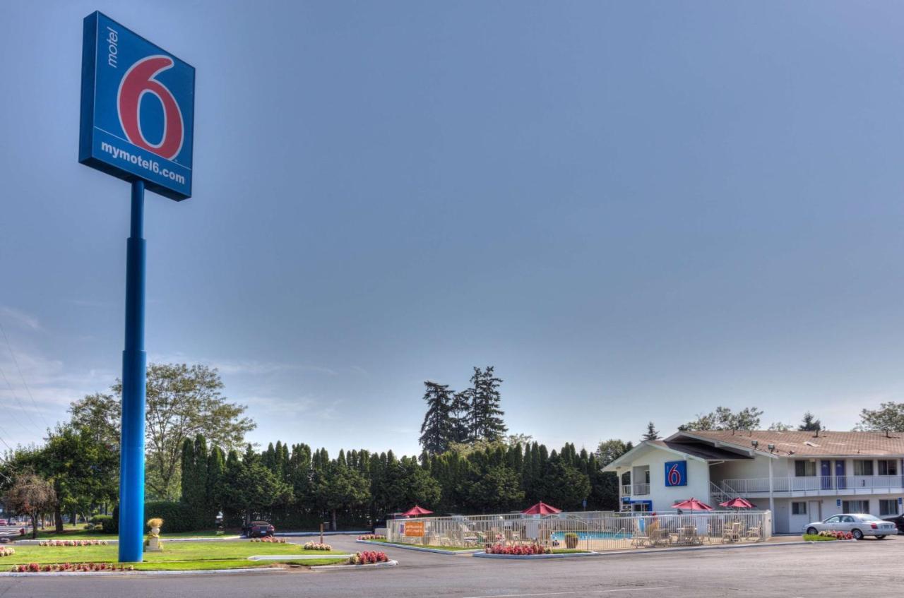 Motel 6-Tigard, Or - Portland South - Lake Oswego المظهر الخارجي الصورة