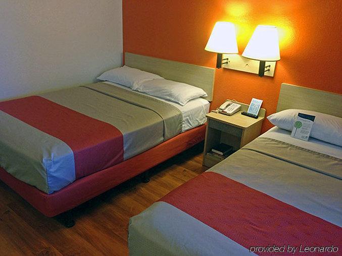 Motel 6-Tigard, Or - Portland South - Lake Oswego المظهر الخارجي الصورة
