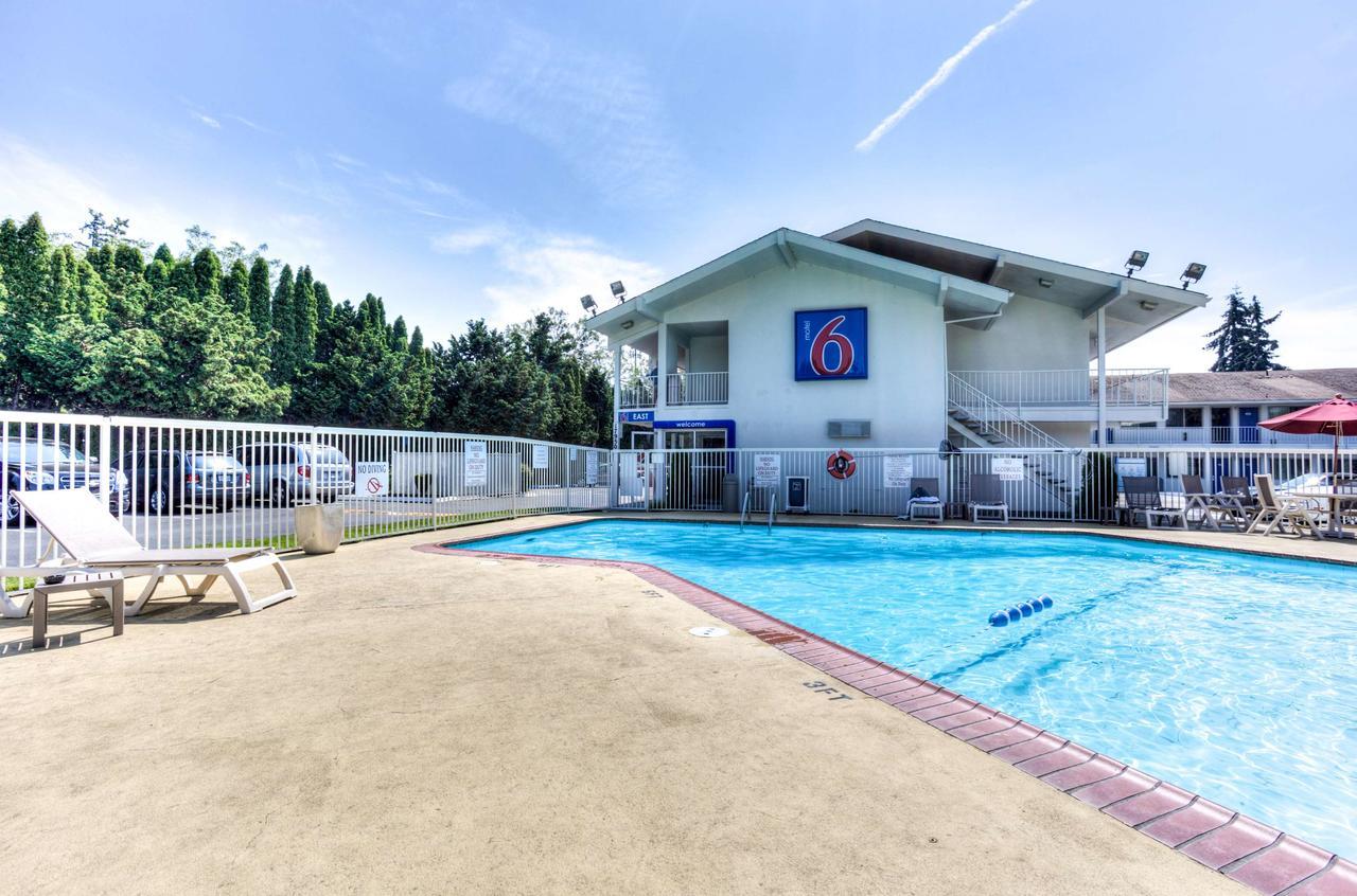 Motel 6-Tigard, Or - Portland South - Lake Oswego المظهر الخارجي الصورة